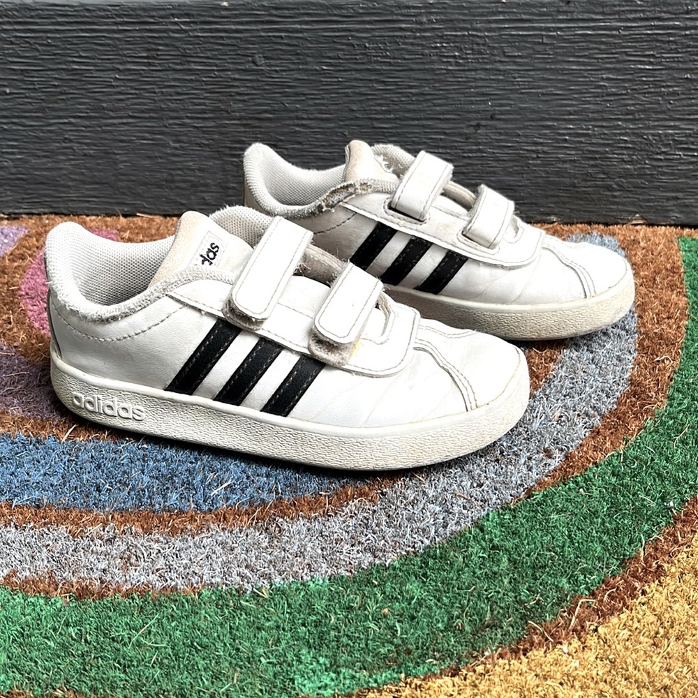 KIDS ADIDAS VELCRO SHOES